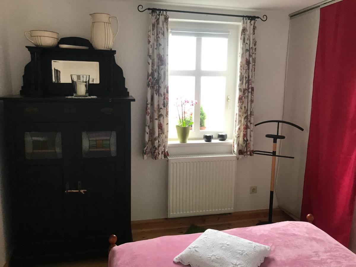 Turmstueble Im Torhaus Von 1545 Apartman Burgbernheim Kültér fotó
